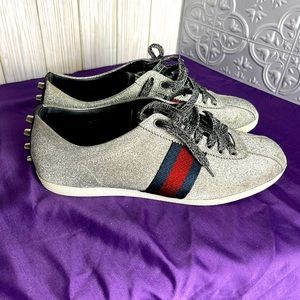 Gucci Silver Glitter Red/Green Striped Studded Sneakers Size 9/9.5 414684 Italy